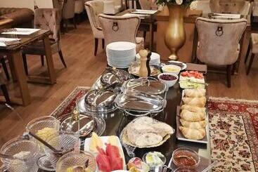 Regal Residence B&b