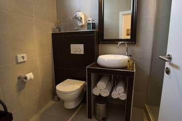 Regal Residence B&b