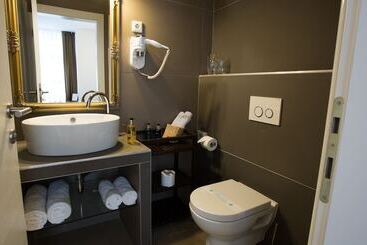 Regal Residence B&b