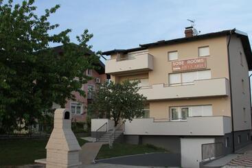 تختخواب و صبحانه Rooms Villa Aria