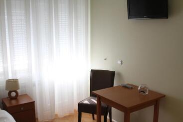 تختخواب و صبحانه Rooms Villa Aria