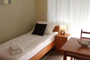 تختخواب و صبحانه Rooms Villa Aria