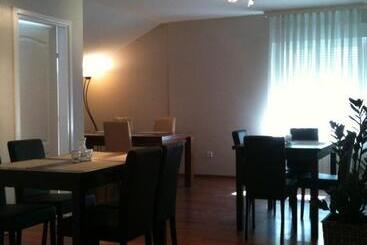 تختخواب و صبحانه Rooms Villa Aria