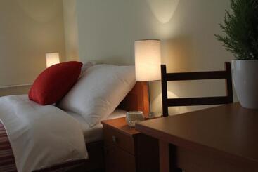 تختخواب و صبحانه Rooms Villa Aria