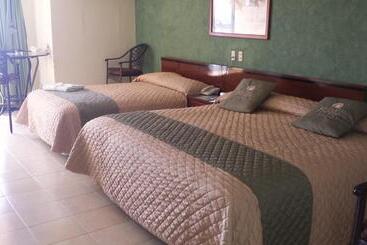 هتل Bello Cordoba