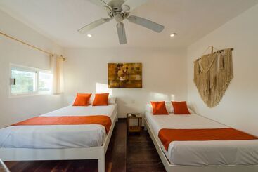 هتل Caracol Puerto Morelos