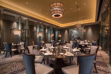 هتل Crowne Plaza Harbin Songbei, An Ihg