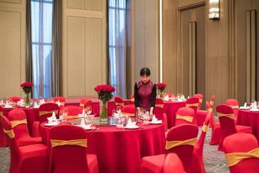 هتل Crowne Plaza Harbin Songbei, An Ihg