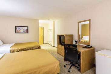 酒店 Econo Lodge   Valley City