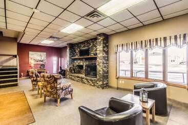 酒店 Econo Lodge   Valley City