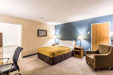 酒店 Econo Lodge   Valley City