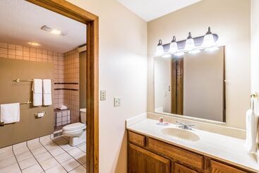 酒店 Econo Lodge   Valley City