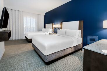 هتل Embassy Suites By Hilton College Station, Tx