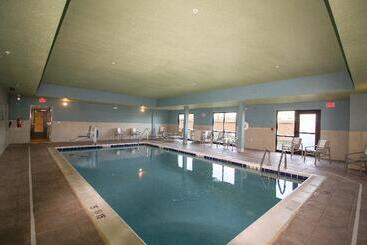 هتل Holiday Inn Express & Suites Kirksville University Area, An Ihg