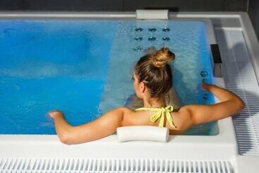 Marvie Hotel & Health