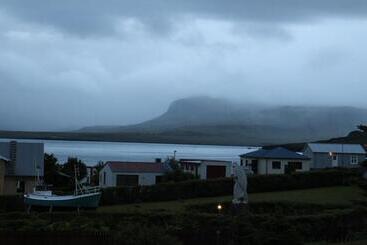 هاستل North Star Guesthouse Olafsvik
