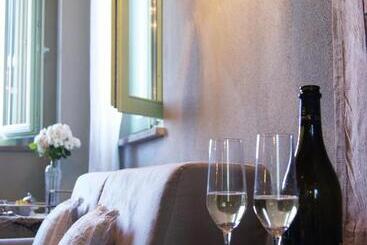 تختخواب و صبحانه Locanda Antico Casale Cesenatico