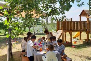 تختخواب و صبحانه Locanda Antico Casale Cesenatico