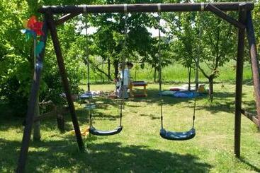 تختخواب و صبحانه Locanda Antico Casale Cesenatico
