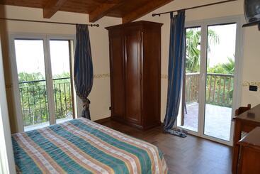 B&b Villa Chianalea