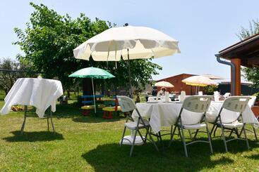 Bed And Breakfast Casa Rustica