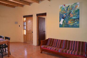 تختخواب و صبحانه Hostal Y Cabañas Renta House San Pedro