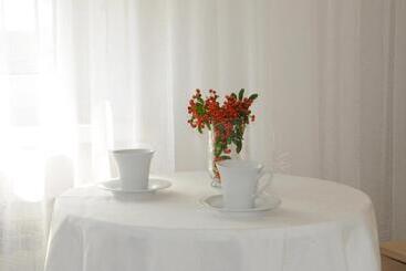 تختخواب و صبحانه Rooms Stella
