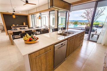 Casabay Luxury Pool Villas By Stay