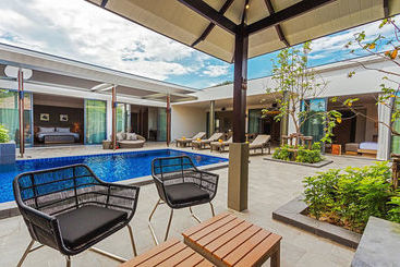 Casabay Luxury Pool Villas By Stay
