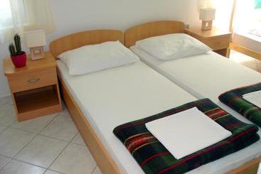 Hostel Amfora