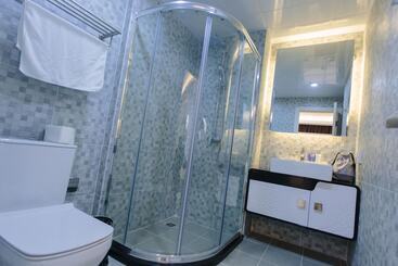 هتل Ca&sa Serviced Apartment