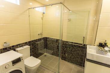 هتل Ca&sa Serviced Apartment
