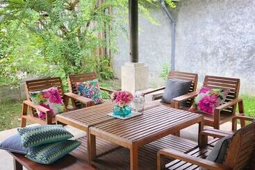 هتل Chababaancham Resort