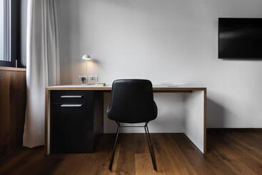 هتل Ciasa De Munt Lifestyle Living