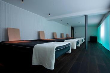 هتل Ciasa De Munt Lifestyle Living