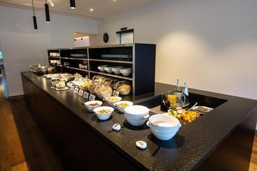 هتل Ciasa De Munt Lifestyle Living