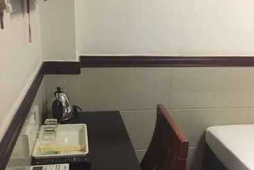 هتل Hang Ho Hostel