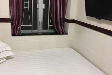 هتل Hang Ho Hostel