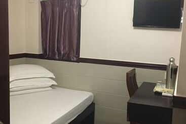 هتل Hang Ho Hostel