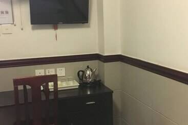 هتل Hang Ho Hostel