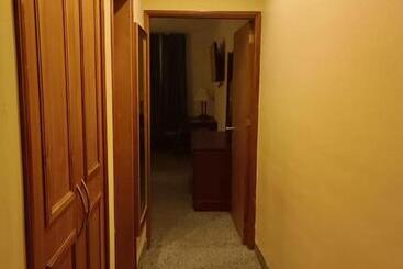 هتل Las Palmas Inn