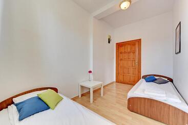 هتل Nice Rooms   Pokoje Gościnne