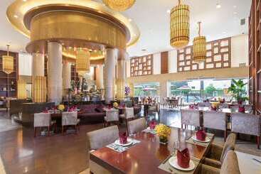 هتل Ramada Shenzhen Baoan
