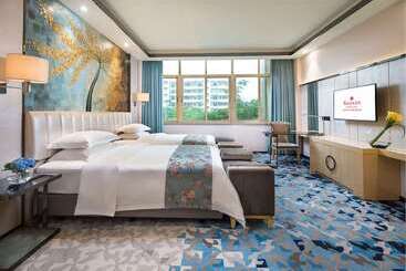 هتل Ramada Shenzhen Baoan