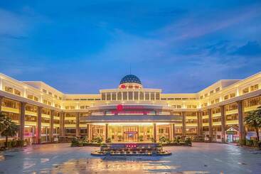 هتل Ramada Shenzhen Baoan