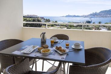 Отель Residence De Tourisme Ajaccio Amiraute