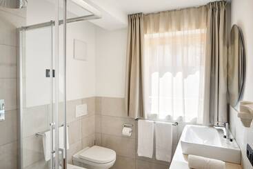 هتل Residence Settsass
