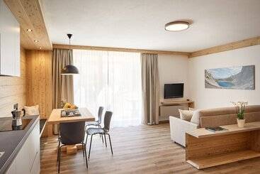 هتل Residence Settsass