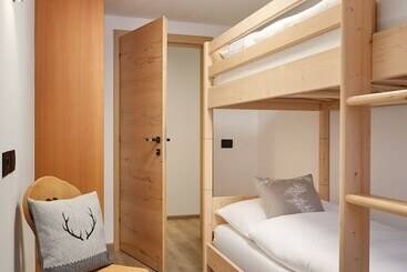 هتل Residence Settsass