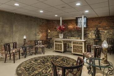 هتل The Inn At 97 Winder
